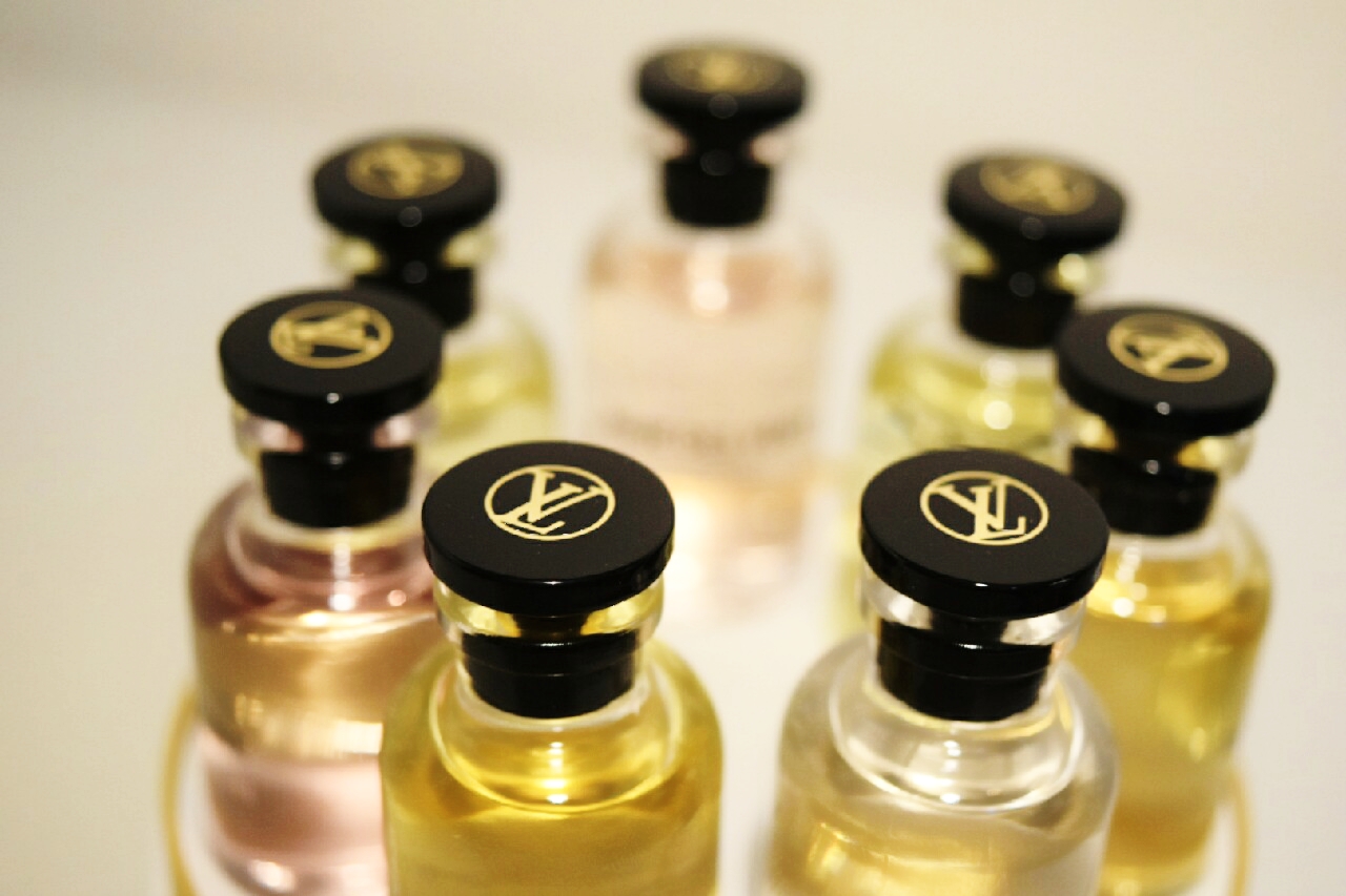 香りを組み合わせても楽しめるルイ・ヴィトン70年ぶりの香水はどんな香り？ | Family Neta